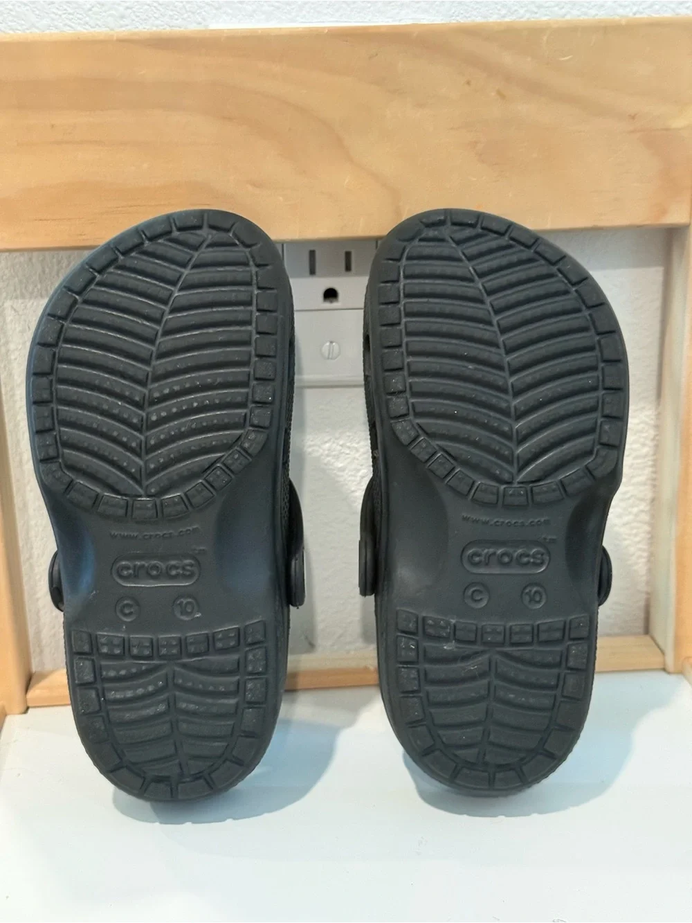 CROCS Kids' Classic Clog - Black